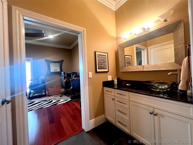 8 Torrey Pines Court, Mcalester, OK 74501