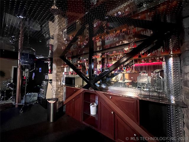 8 Torrey Pines Court, Mcalester, OK 74501