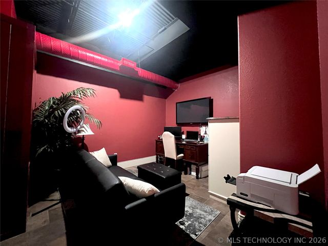 8 Torrey Pines Court, Mcalester, OK 74501