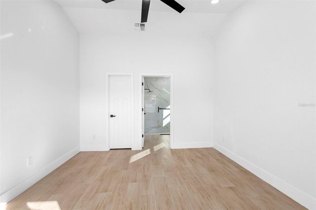 1972 VIENNA AVENUE, Deltona, FL 32725