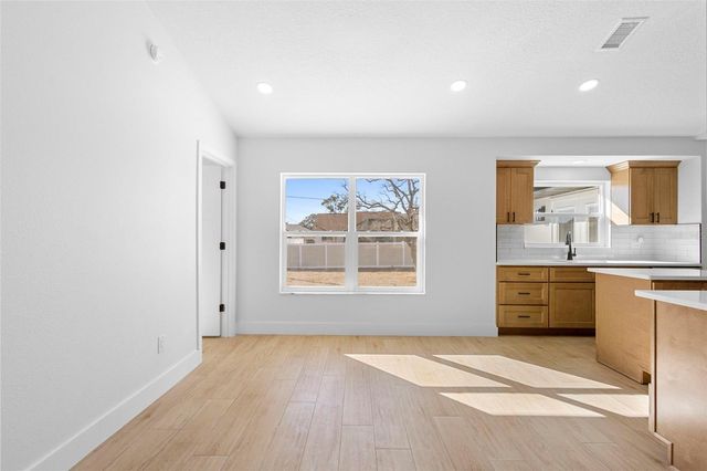 1972 VIENNA AVENUE, Deltona, FL 32725