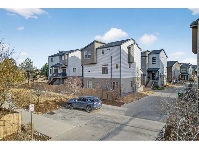 4438 Vindaloo Dr, Castle Rock, CO 80109