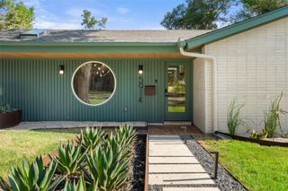 5914 Fairlane DR, Austin, TX 78757