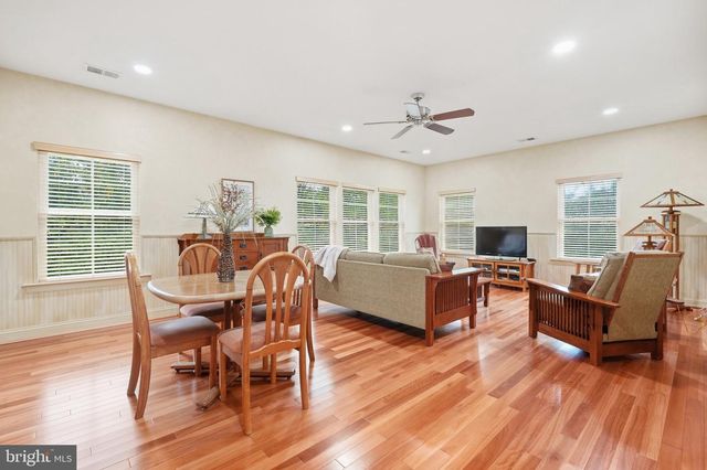 216 SALTGRASS DR, Glen Burnie, MD 21060