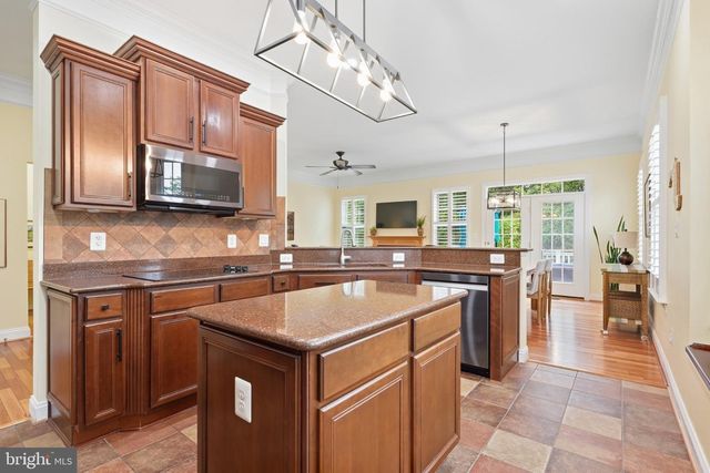 216 SALTGRASS DR, Glen Burnie, MD 21060