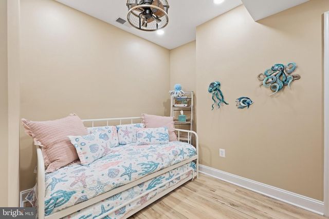 216 SALTGRASS DR, Glen Burnie, MD 21060