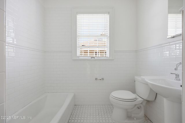 3110 OAK Street 4, Jacksonville, FL 32205