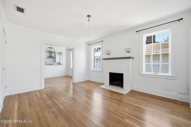 3110 OAK Street 4, Jacksonville, FL 32205