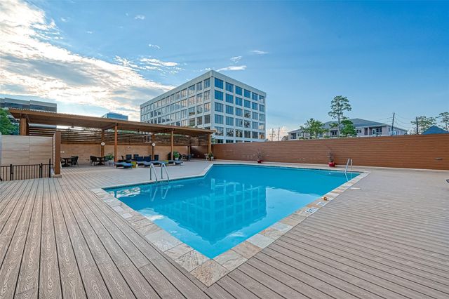 49 Briar Hollow Lane 702, Houston, TX 77027