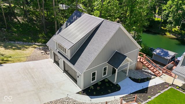7573 Hummingbird Drive, Nineveh, IN 46164