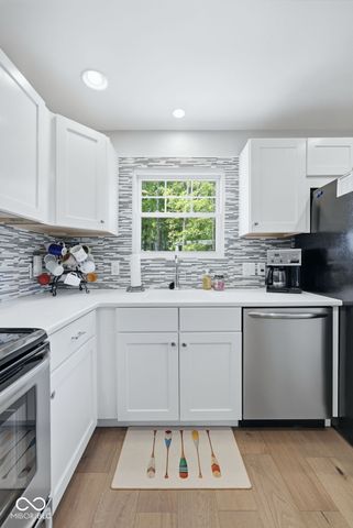 7573 Hummingbird Drive, Nineveh, IN 46164