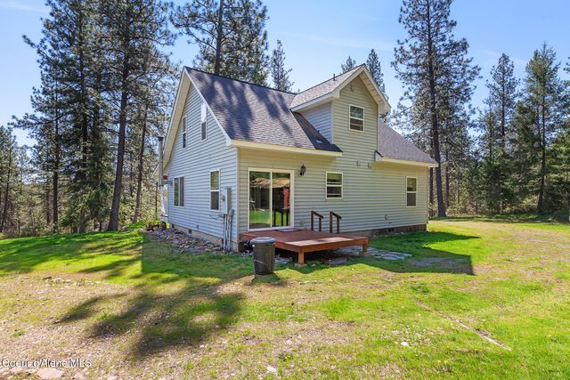 130 Stone Haven Dr, Blanchard, ID 83804