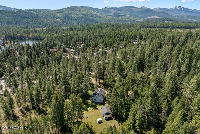 130 Stone Haven Dr, Blanchard, ID 83804