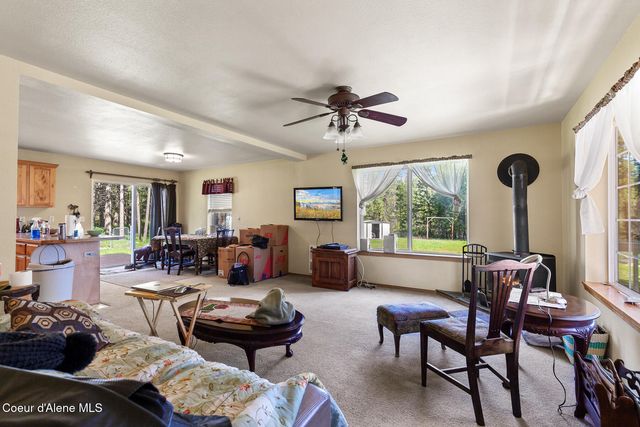 130 Stone Haven Dr, Blanchard, ID 83804