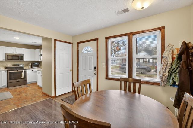 1414 Cooper Avenue, Lansing, MI 48910