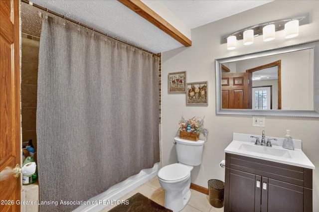 1414 Cooper Avenue, Lansing, MI 48910