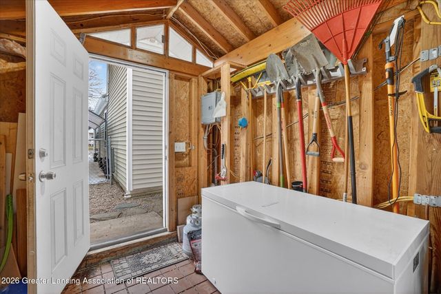 1414 Cooper Avenue, Lansing, MI 48910