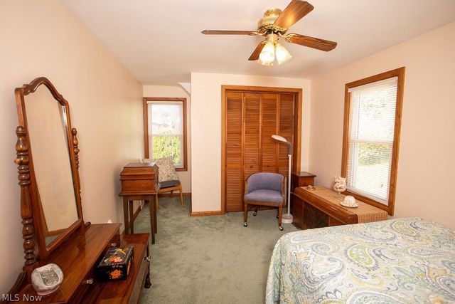 303 N Bentley Avenue, Niles, OH 44446