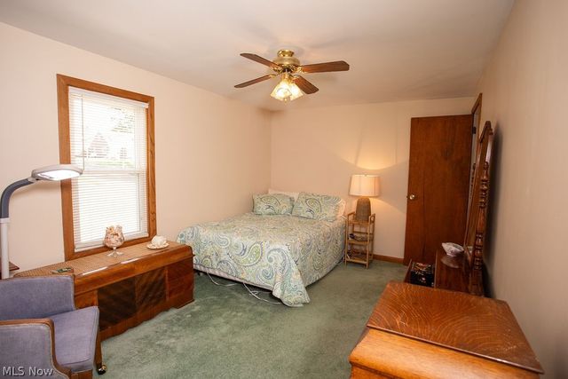 303 N Bentley Avenue, Niles, OH 44446