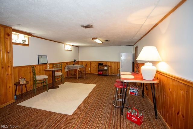 303 N Bentley Avenue, Niles, OH 44446