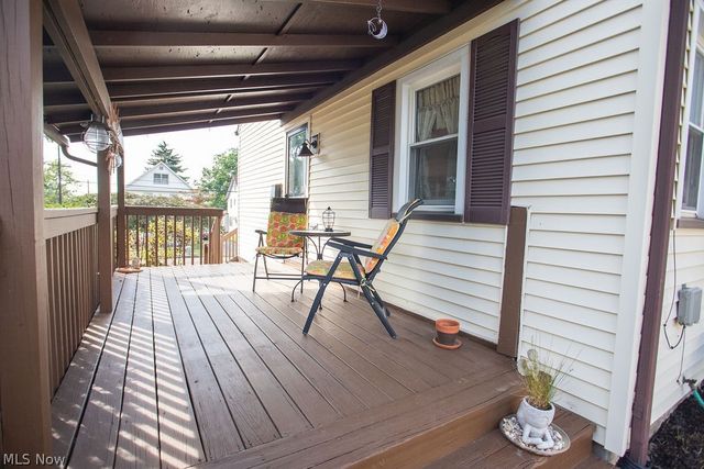 303 N Bentley Avenue, Niles, OH 44446