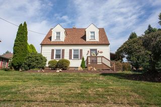 303 N Bentley Avenue, Niles, OH 44446