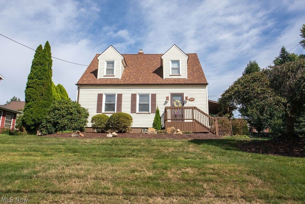 303 N Bentley Avenue, Niles, OH 44446