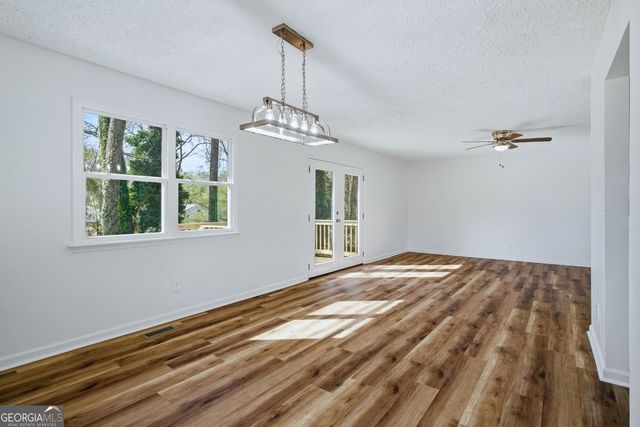 16 Rosenwald Drive, Hampton, GA 30228