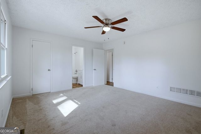 16 Rosenwald Drive, Hampton, GA 30228