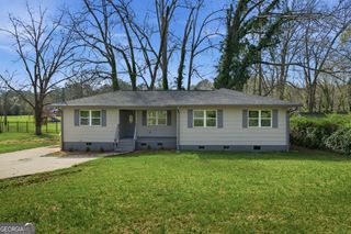 16 Rosenwald Drive, Hampton, GA 30228