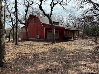 10383 N Texoma Road, Kingston, OK 73439