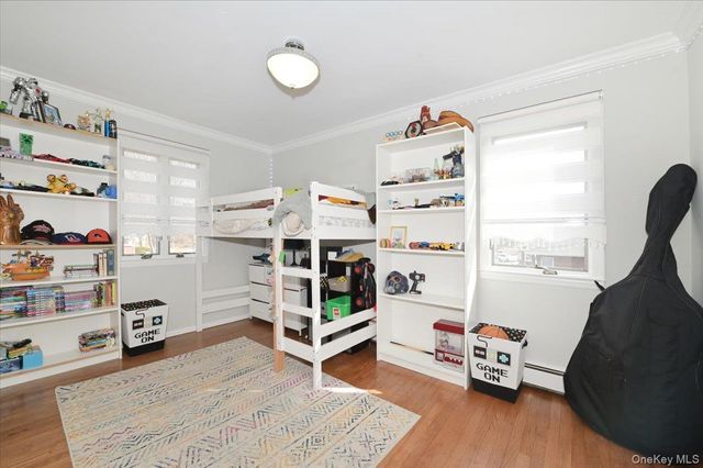 332 Sea Cliff Street, Islip Terrace, NY 11752