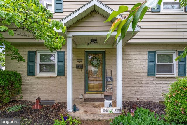 1003 APPLE DRIVE, Mechanicsburg, PA 17055