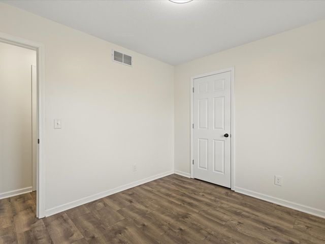 4144 Westridge Drive, Winnebago, IL 61088