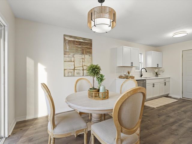 4144 Westridge Drive, Winnebago, IL 61088