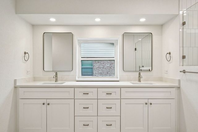 3509 Kelvin Avenue, Fort Worth, TX 76133