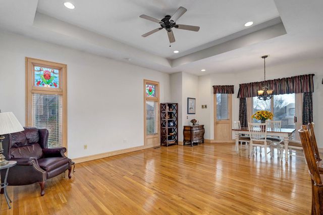 1150 N Yarberry Court, Springfield, MO 65802
