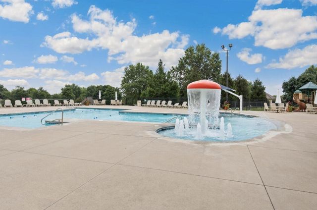 1150 N Yarberry Court, Springfield, MO 65802