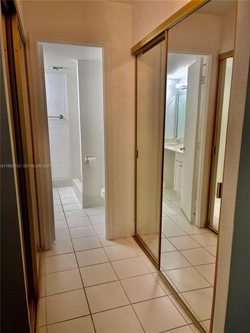 6800 Cypress Road 408, Plantation, FL 33317