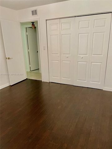 6800 Cypress Road 408, Plantation, FL 33317