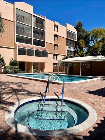 6800 Cypress Road 408, Plantation, FL 33317