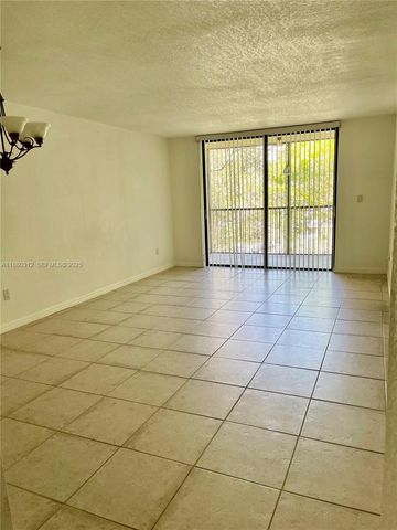 6800 Cypress Road 408, Plantation, FL 33317