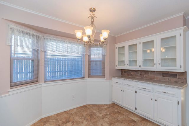 3721 HUNTINGTON Drive, Amarillo, TX 79109