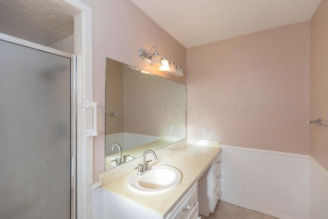 3721 HUNTINGTON Drive, Amarillo, TX 79109