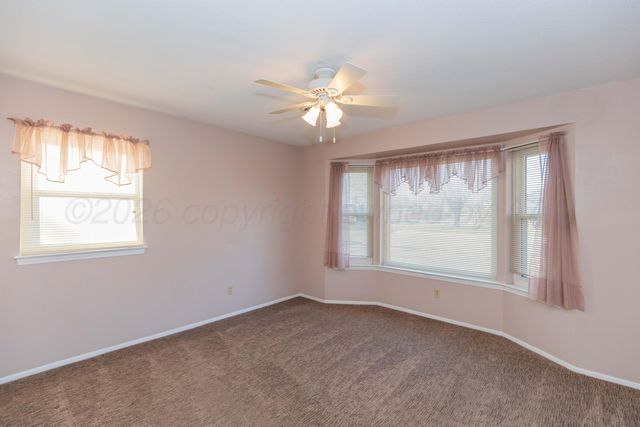 3721 HUNTINGTON Drive, Amarillo, TX 79109