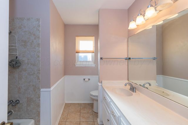 3721 HUNTINGTON Drive, Amarillo, TX 79109