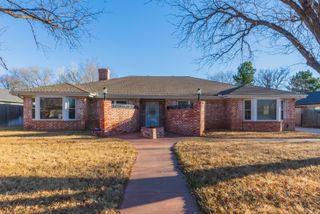 3721 HUNTINGTON Drive, Amarillo, TX 79109