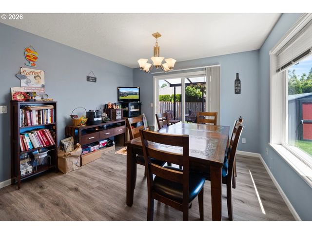 2010 N NUGGET Ln, Newberg, OR 97132