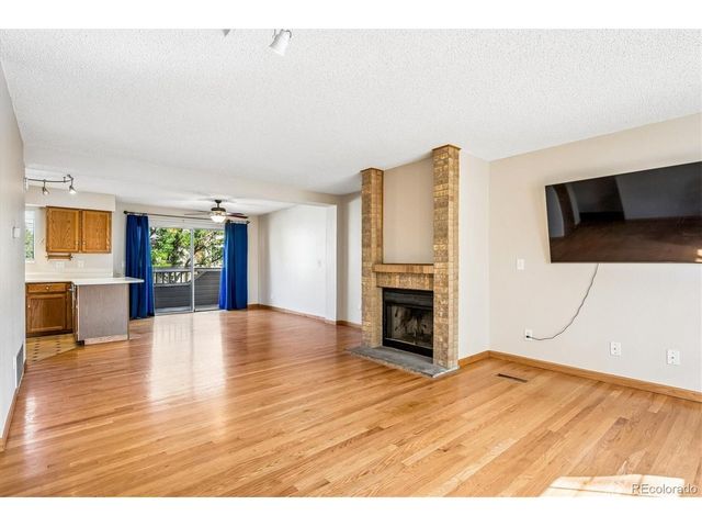 11145 W 17th Ave 104, Lakewood, CO 80215