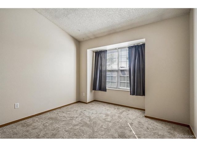11145 W 17th Ave 104, Lakewood, CO 80215